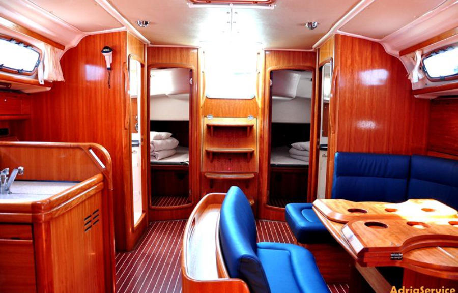 Saloon in Bavaria 50 Cruiser Big AS for charter in Izola in Slovenia