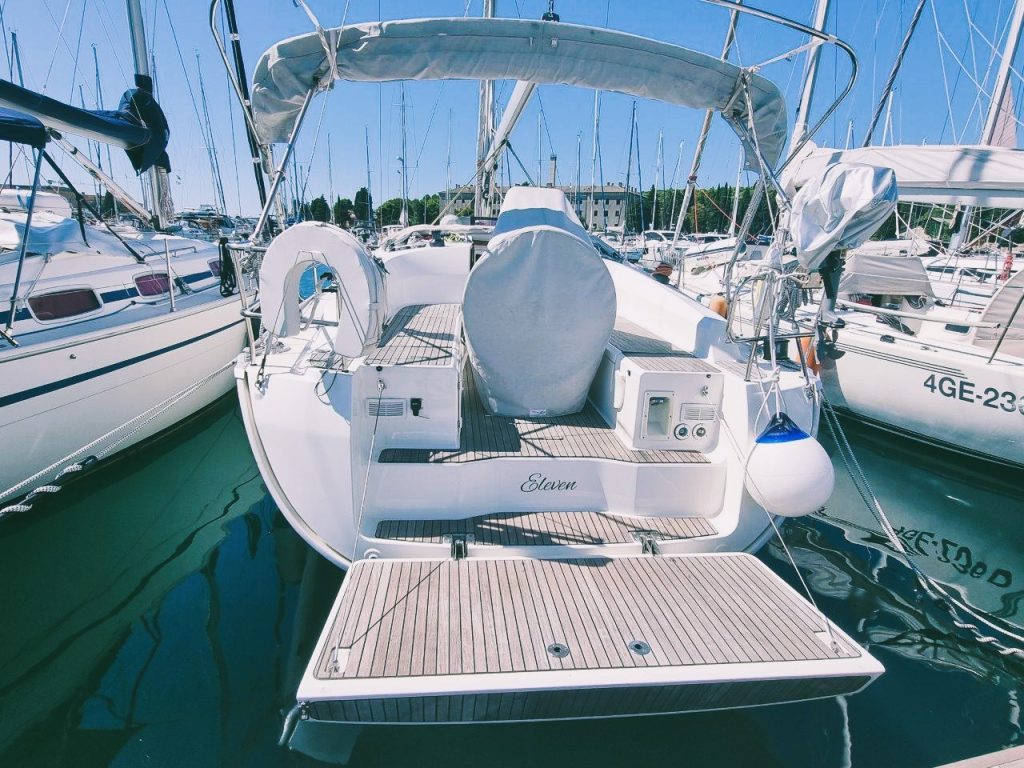 Cockpit of Bavaria Cruiser 36 Eleven for charter in Izola in Slovenia