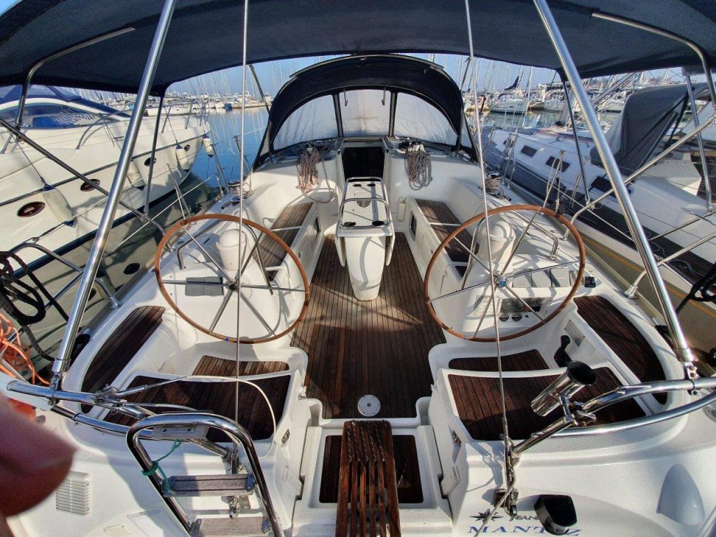 Cockpit of Jeanneau Sun Odyssey 43 Mantiz for charter in Izola in Slovenia