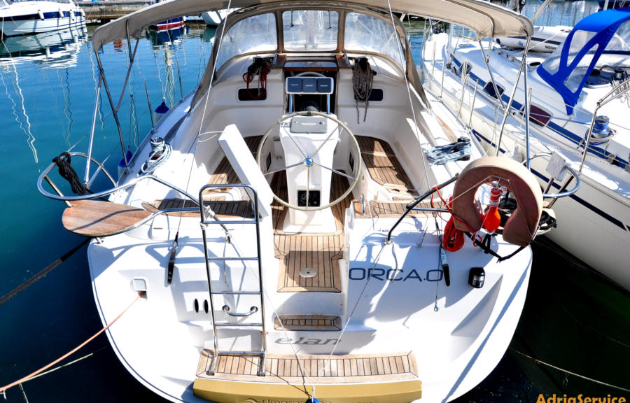 Cockpit of Elan 384 Impression Orca O for charter in Izola in Slovenia