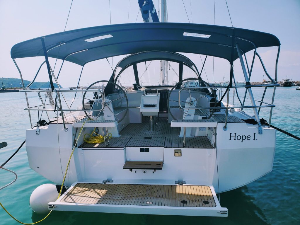 Cockpit of Bavaria C42 Hope I for charter in Izola in Slovenia